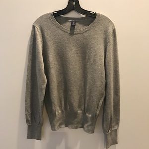 GAP Gray Sweater✨